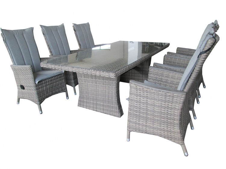 Georgia Rectangel wicker table with full weaving top + 6  Georgia chairs